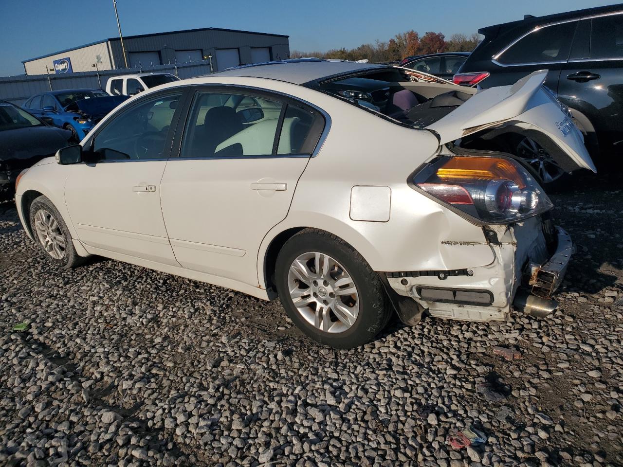 2011 Nissan Altima - Image 2
