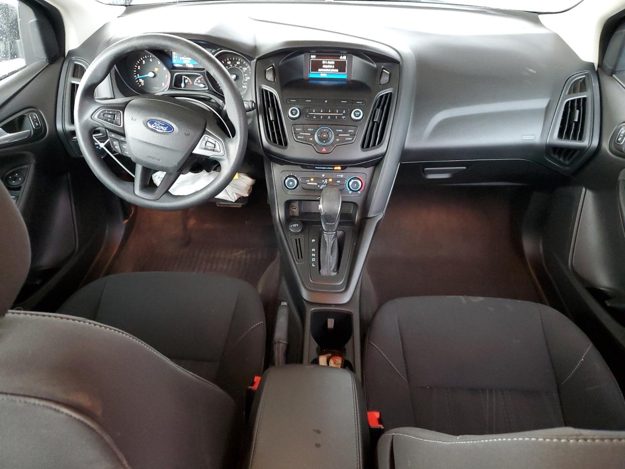 2018 Ford Focus - Image 8