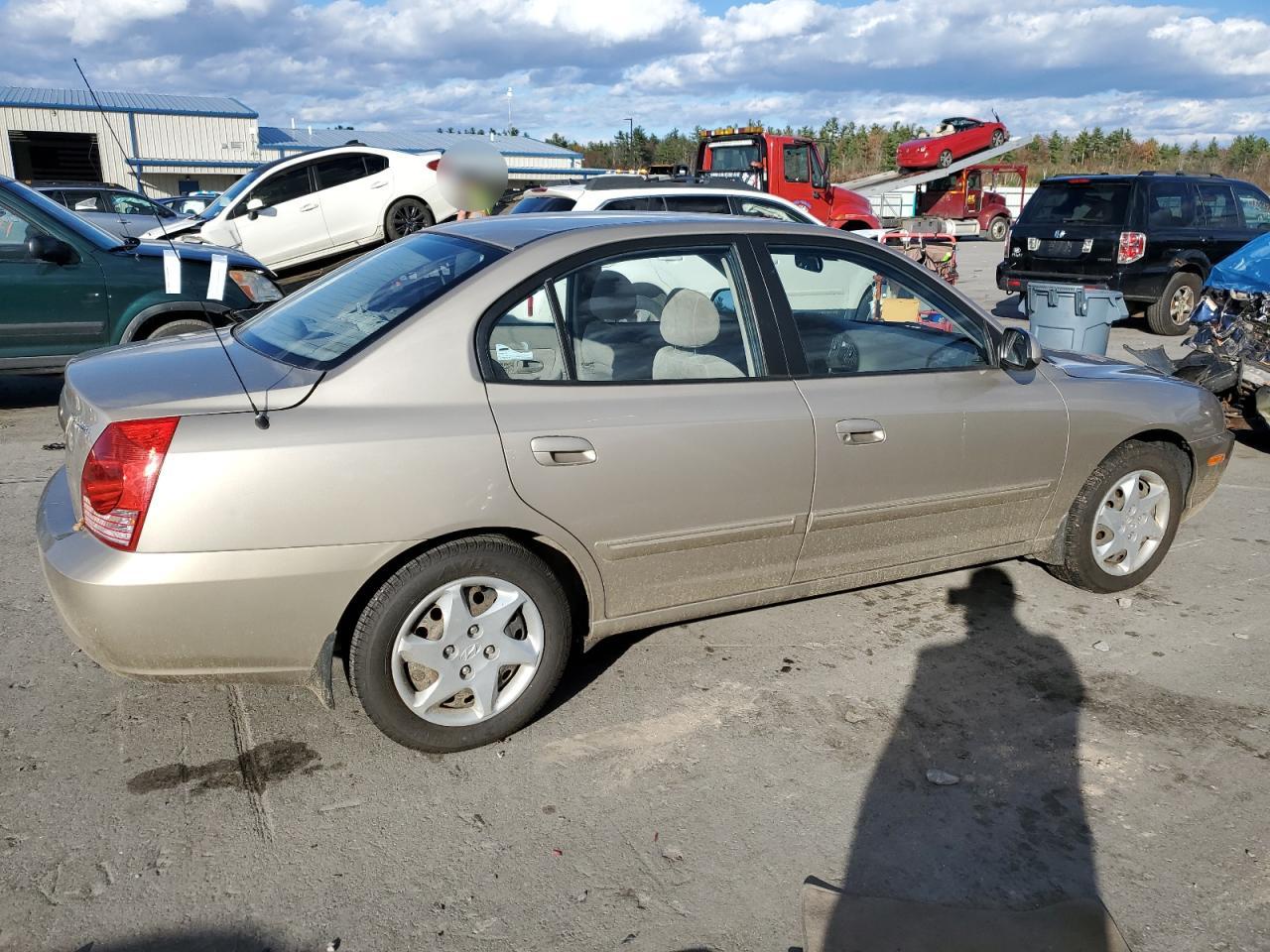 2005 Hyundai Elantra - Image 3