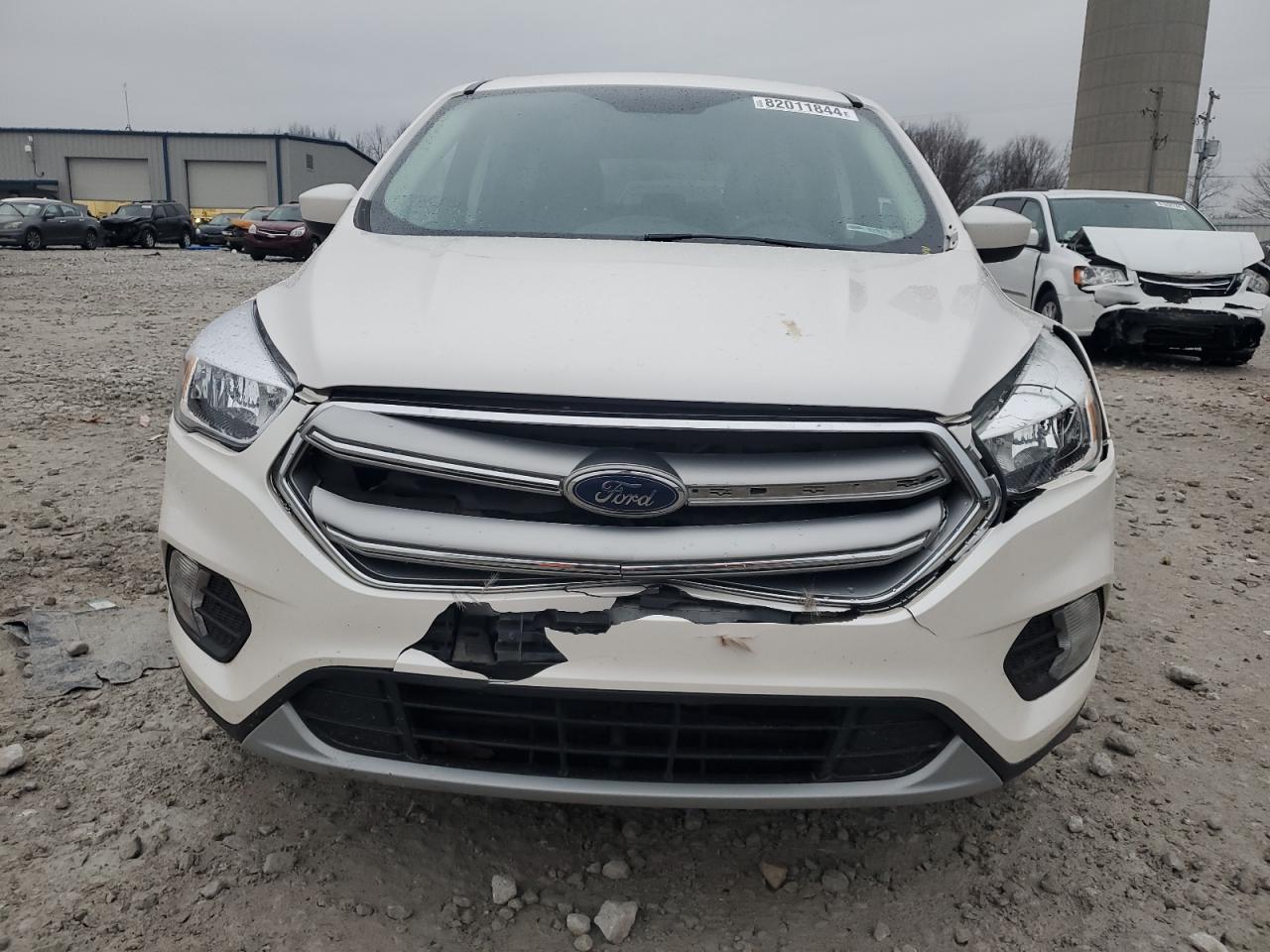 VIN 1FMCU9GD9HUF05176 2017 FORD ESCAPE no.5