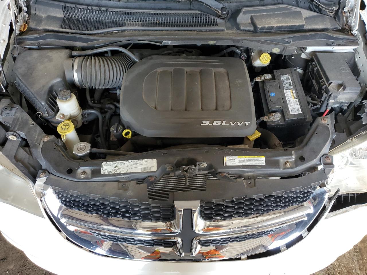 2012 Dodge Caravan - Image 12