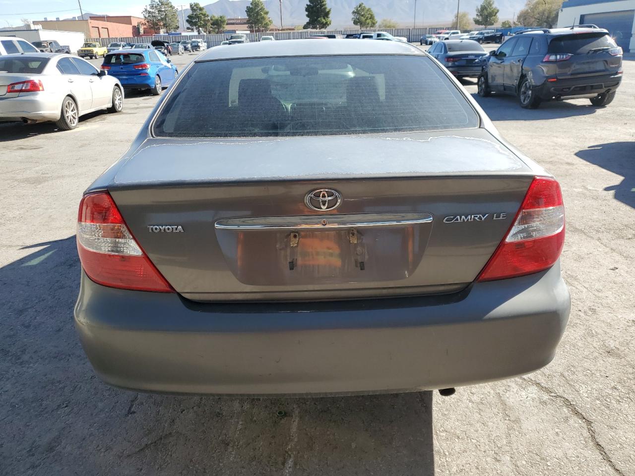 2004 Toyota Camry Le VIN: 4T1BE32K34U875674 Lot: 80363724