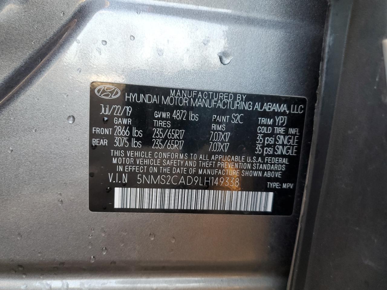 2020 Hyundai Santa Fe - Image 15