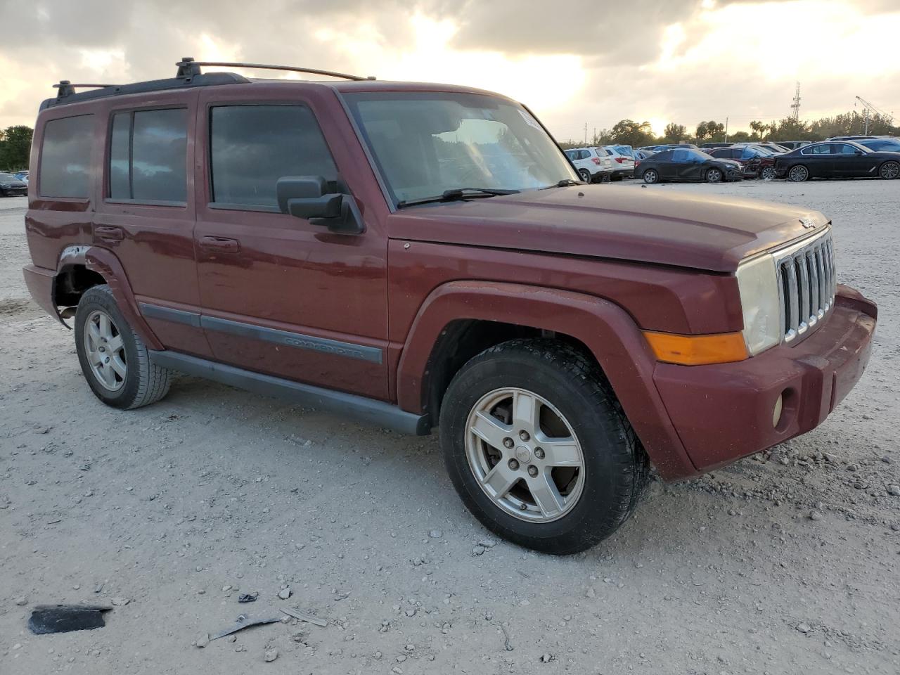 2007 Jeep Commander - Image 4