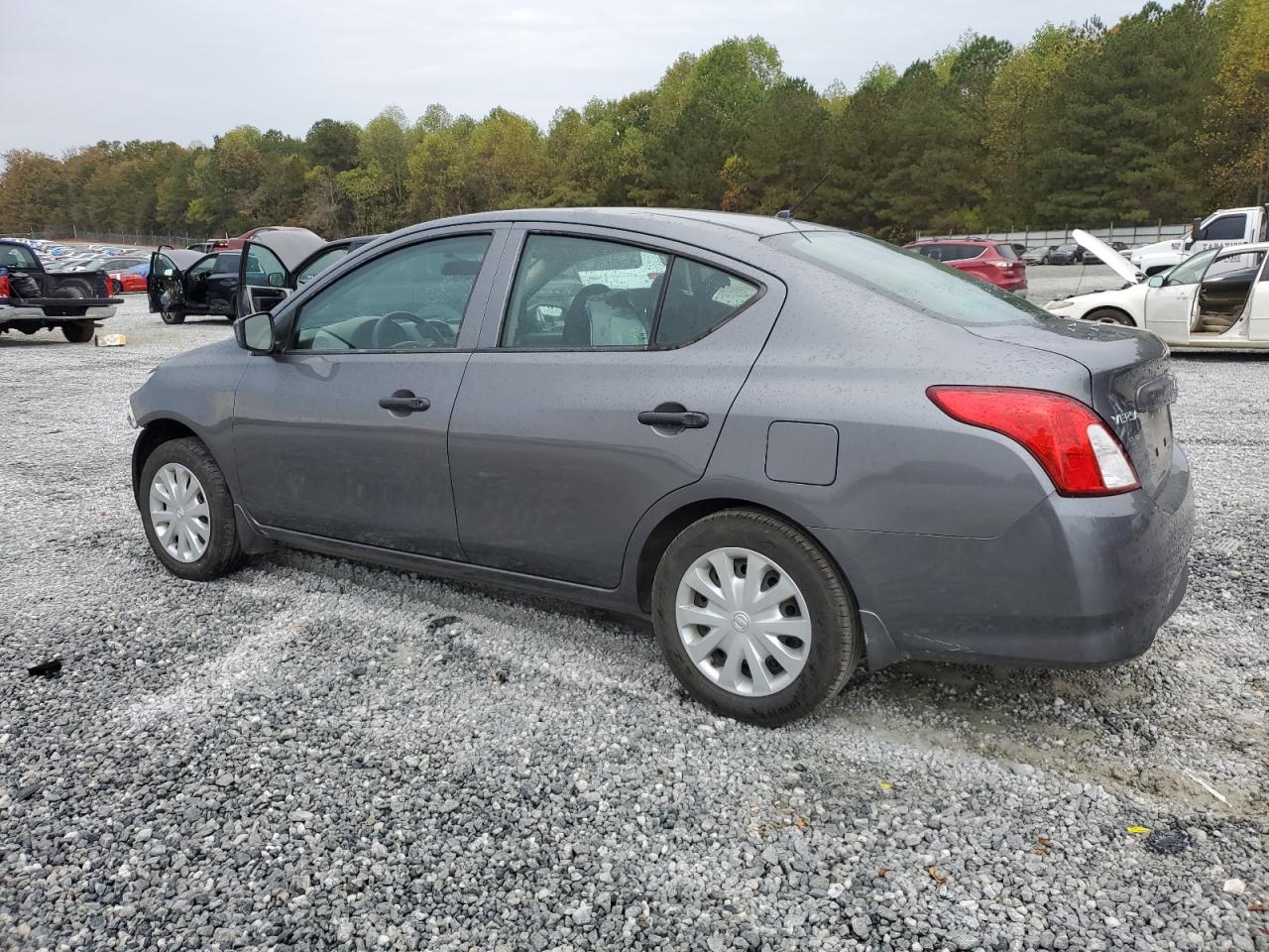 2017 Nissan Versa S VIN: 3N1CN7AP5HL870802 Lot: 76381084