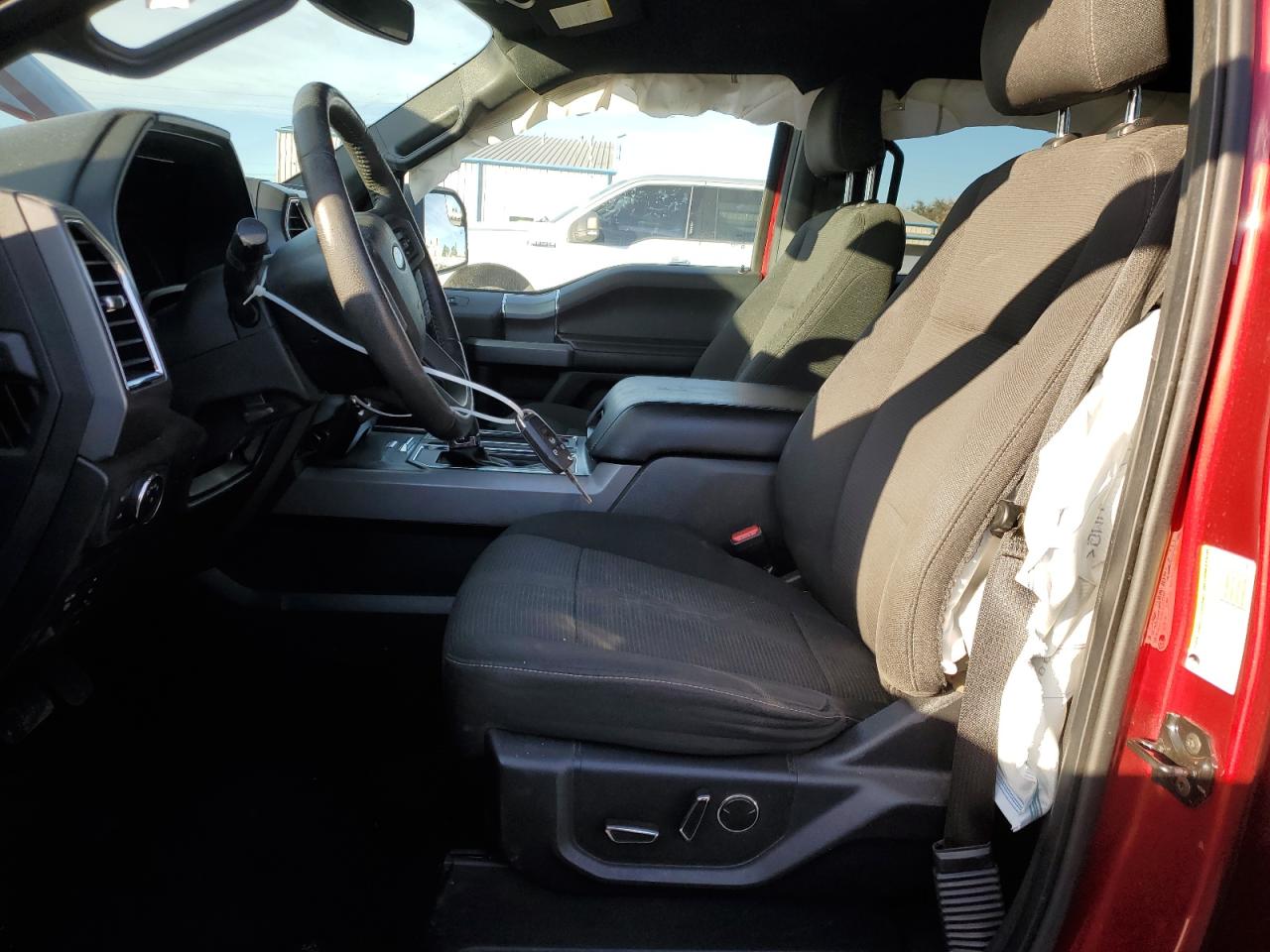 2015 Ford F-150 - Image 7