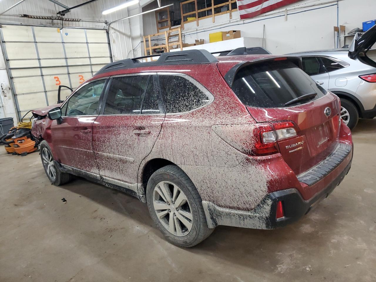 2018 Subaru Outback - Image 2