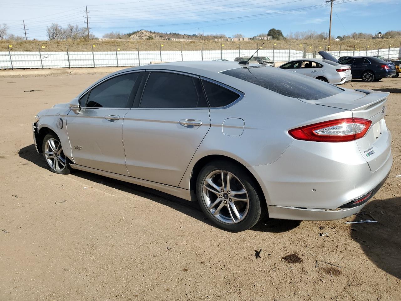 VIN 3FA6P0SU4GR144656 2016 FORD FUSION no.2