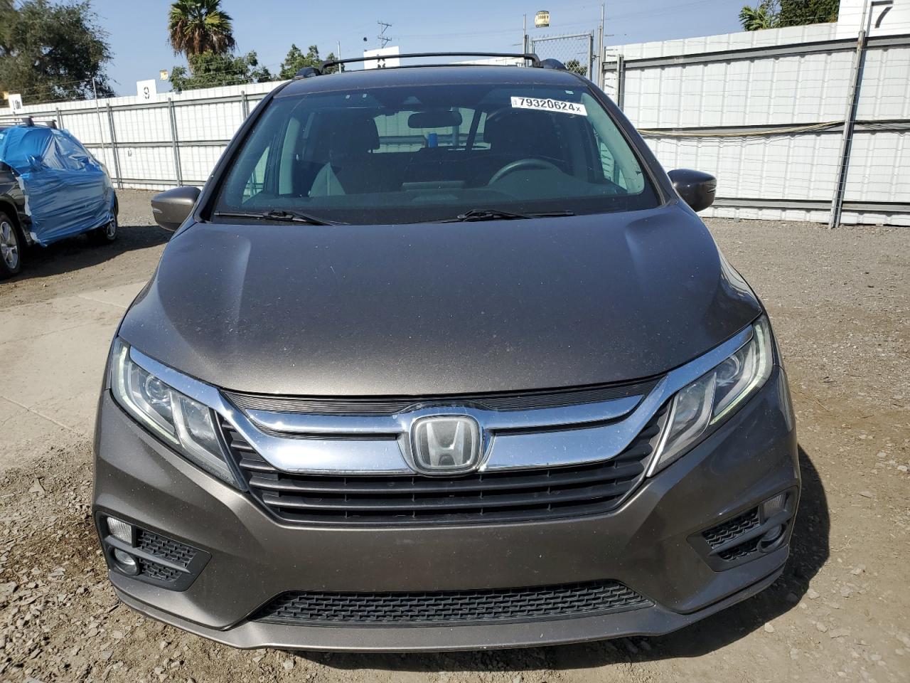 2018 Honda Odyssey - Image 5