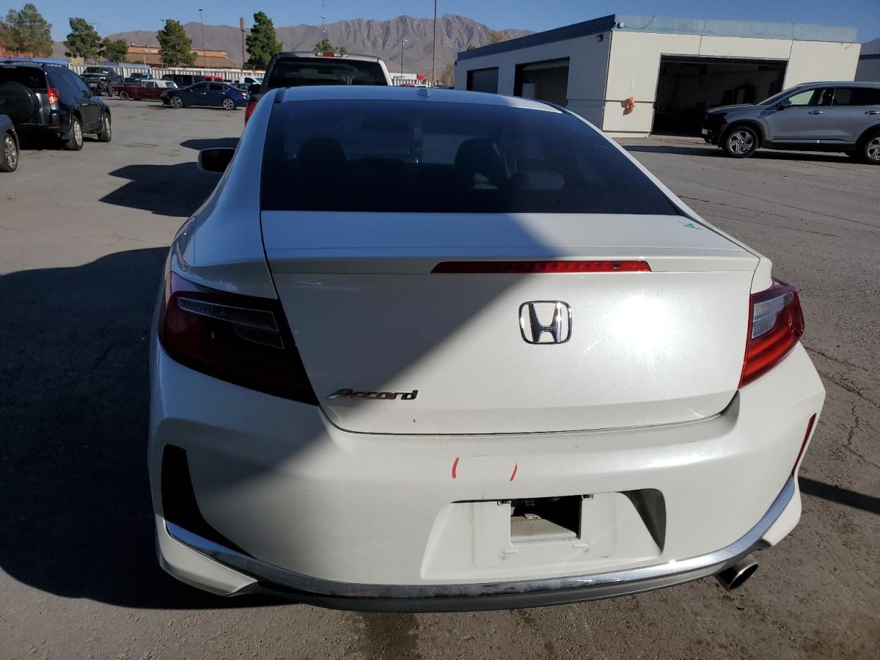 2016 Honda Accord Exl VIN: 1HGCT1B80GA003886 Lot: 81401494