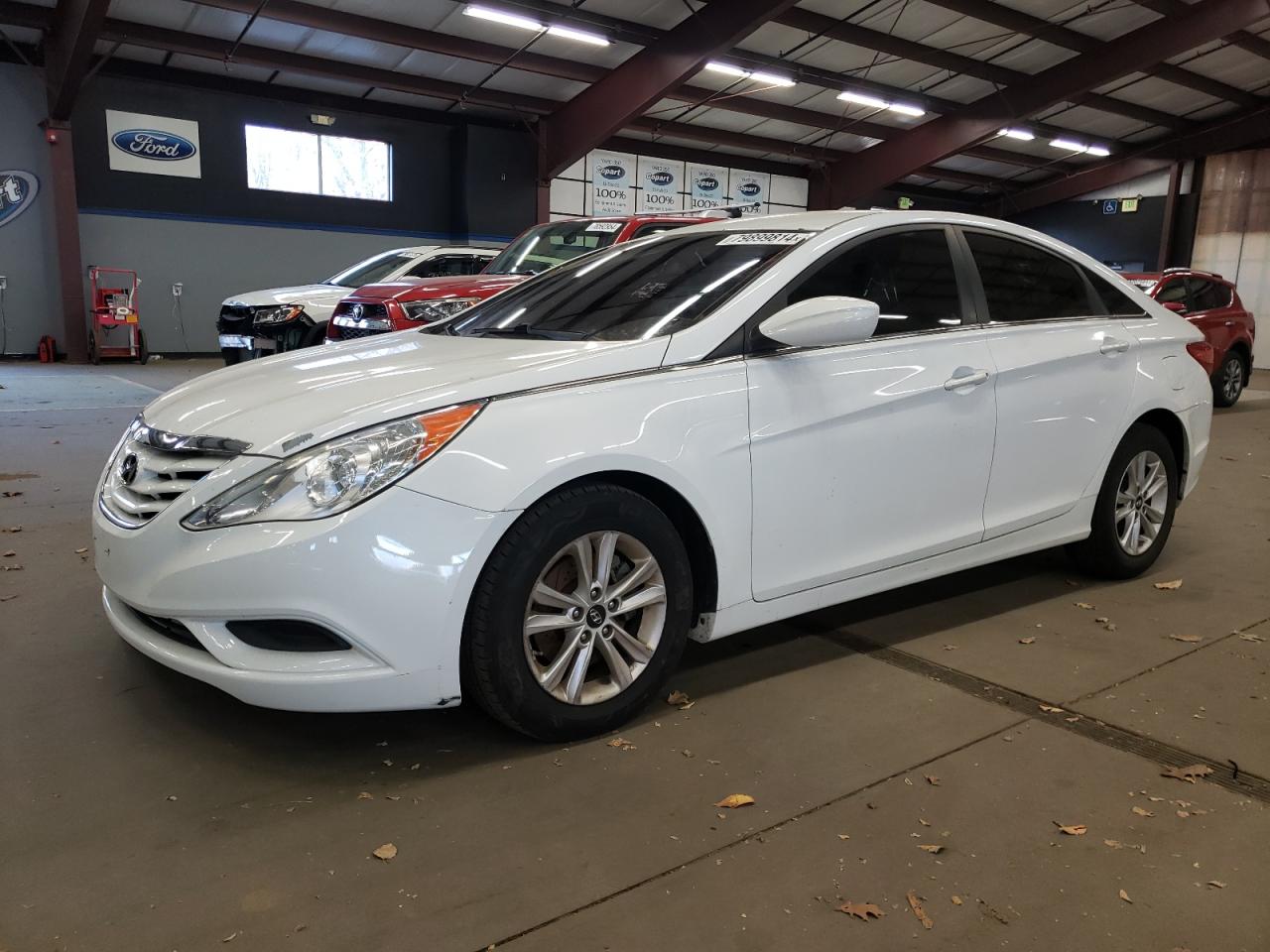 2013 Hyundai Sonata - Image 1