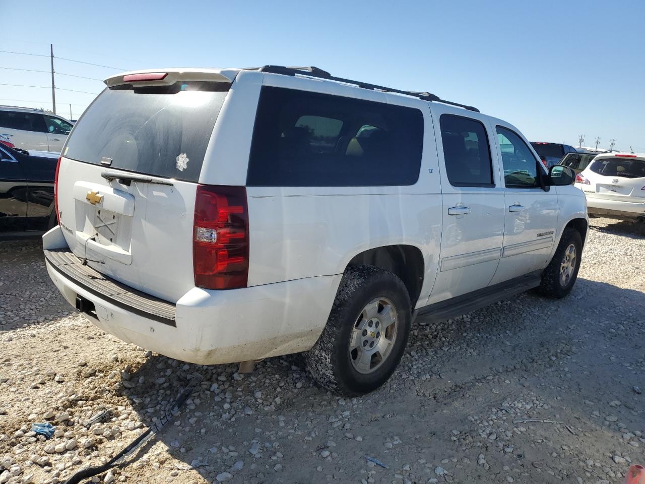 2013 Chevrolet Suburban - Image 3