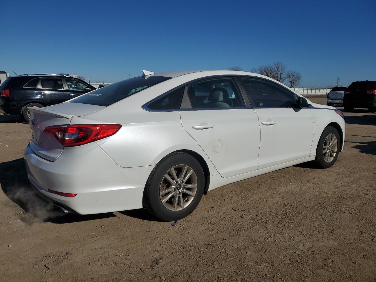 VIN 5NPE24AF2HH506390 2017 HYUNDAI SONATA no.3