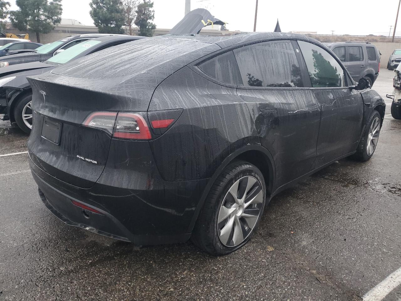 VIN 5YJYGAEE9MF276497 2021 TESLA MODEL Y no.3