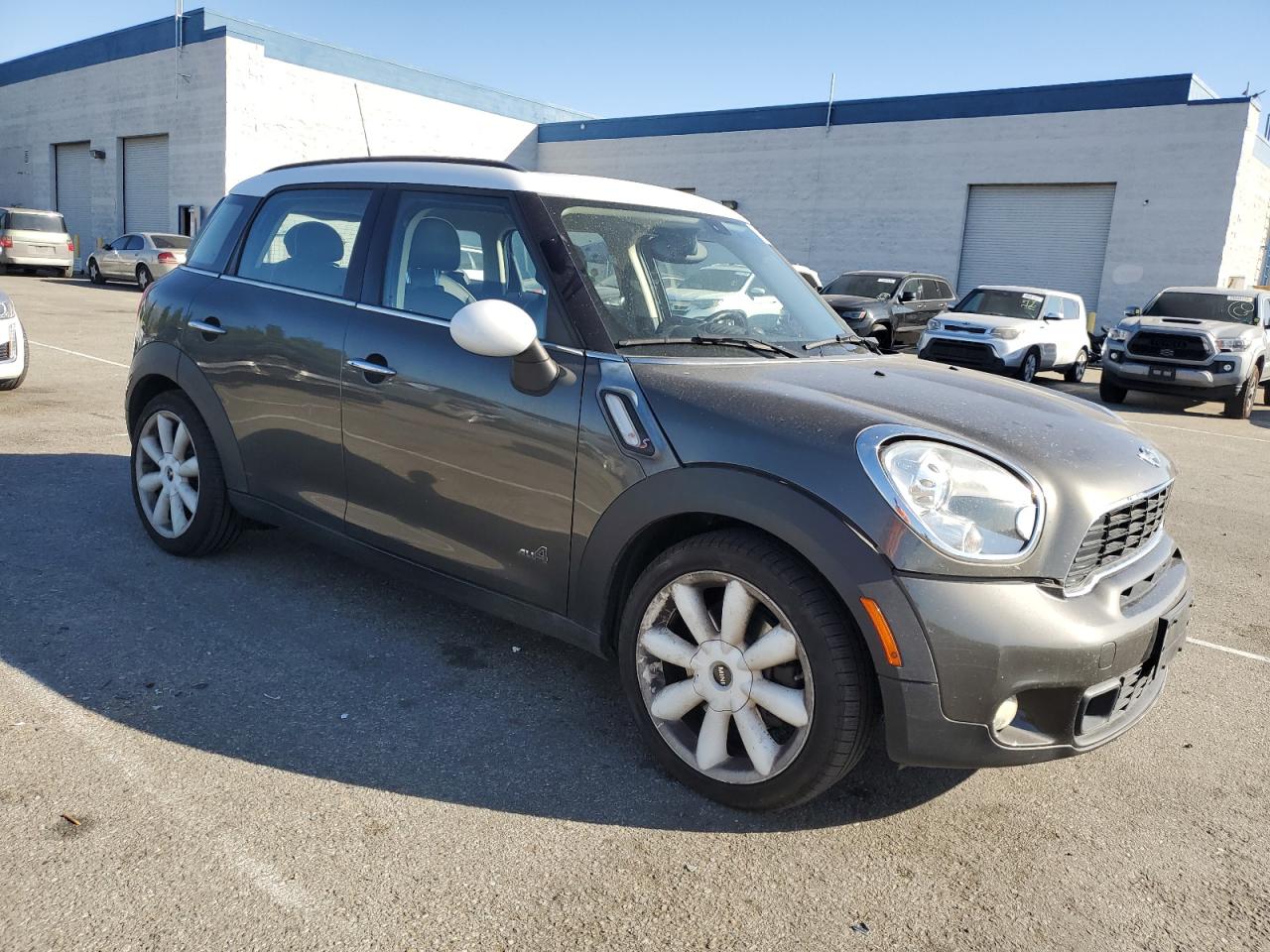 2011 MINI Cooper - Image 4