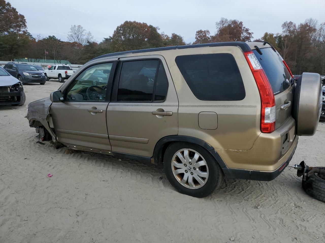2006 Honda CR-V - Image 2