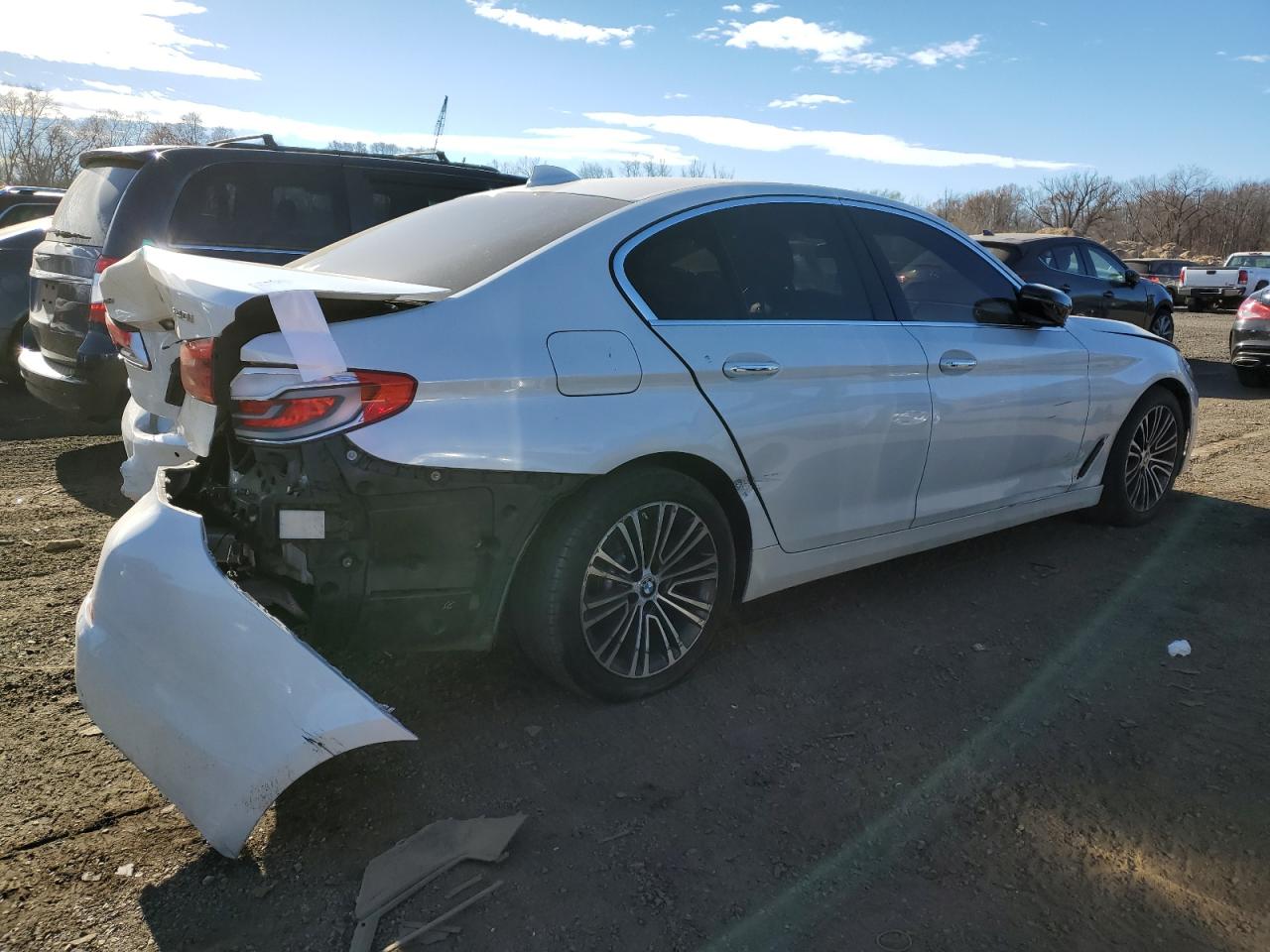 VIN WBAJE7C54JWC56727 2018 BMW 5 SERIES no.3