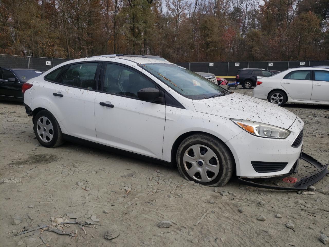 VIN 1FADP3E26HL262890 2017 FORD FOCUS no.4