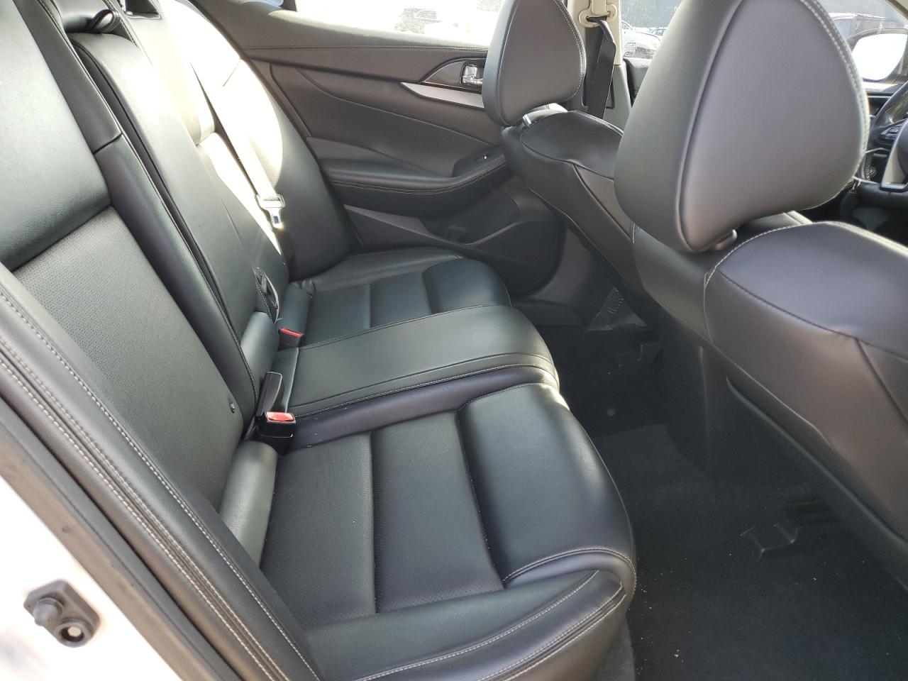 2017 Nissan Maxima - Image 10