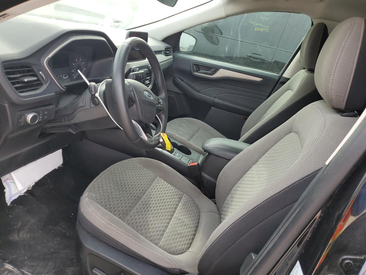 2022 Ford Escape - Image 7