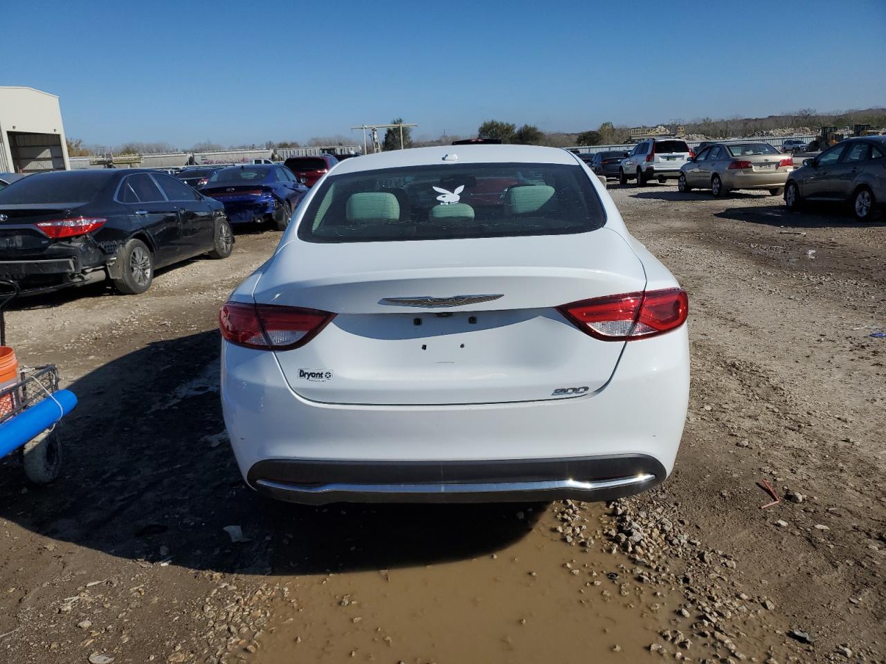 2015 Chrysler 200 Limited VIN: 1C3CCCAB7FN528673 Lot: 79663674