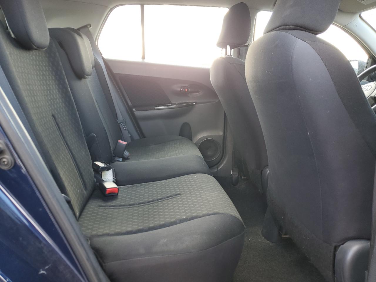 2009 Toyota xD - Image 11