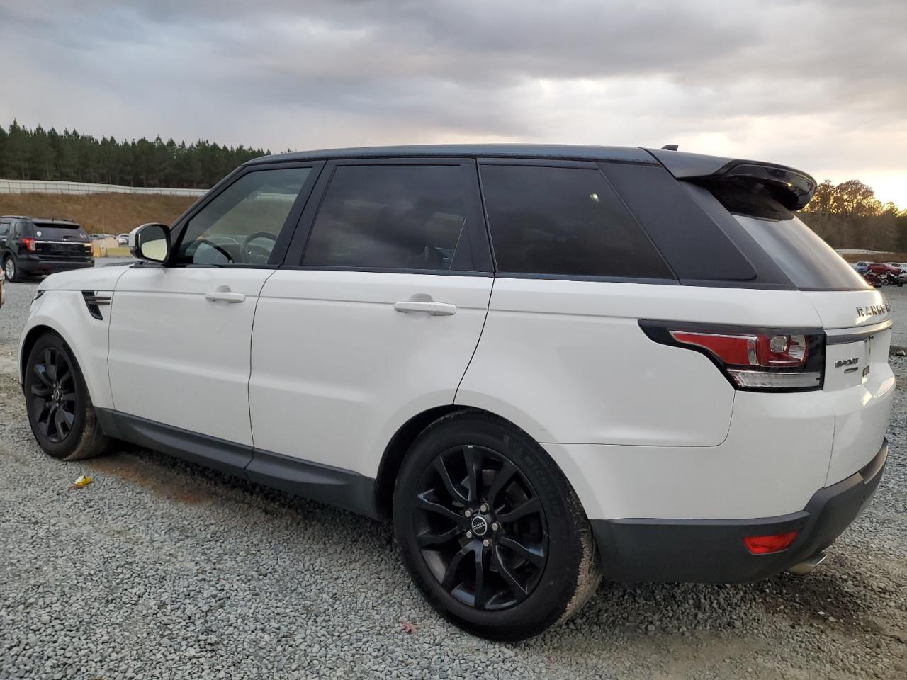 VIN SALWG2PF1GA597426 2016 LAND ROVER RANGEROVER no.2