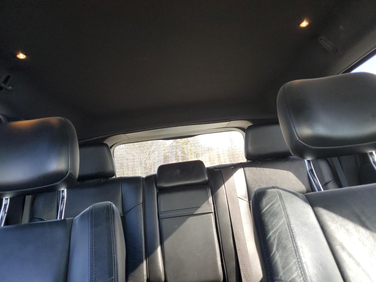 2019 Jeep Grand Cherokee - Image 10