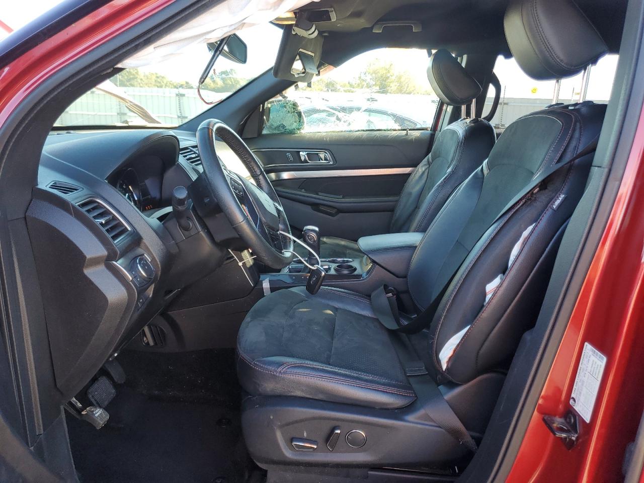 2018 Ford Explorer - Image 7