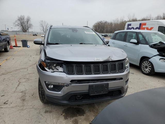  JEEP COMPASS 2018 Серебристый