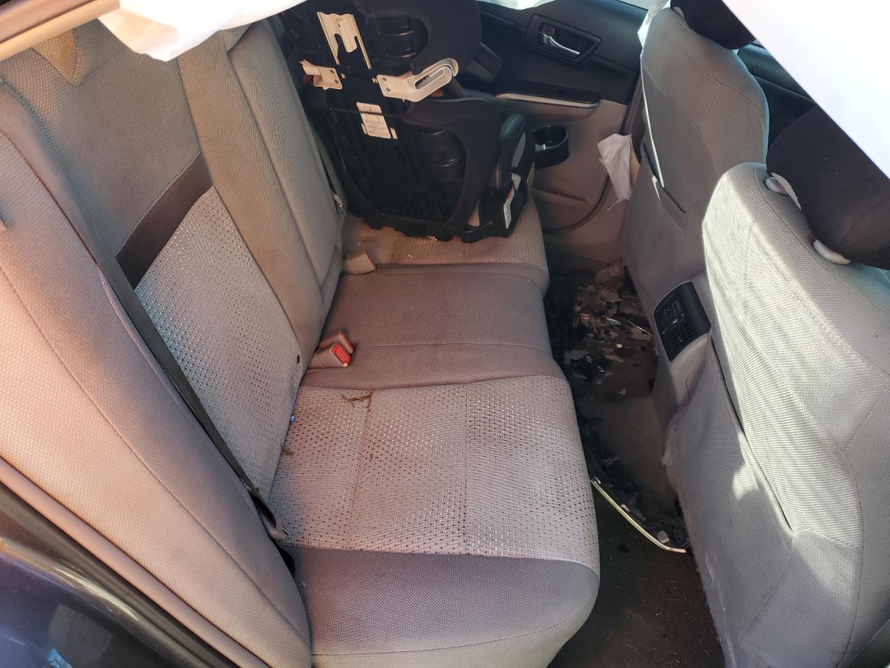 2014 Toyota Camry - Image 10