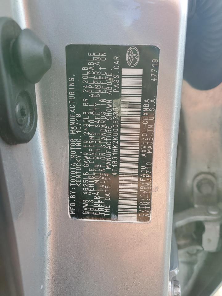 2019 Toyota Camry - Image 12