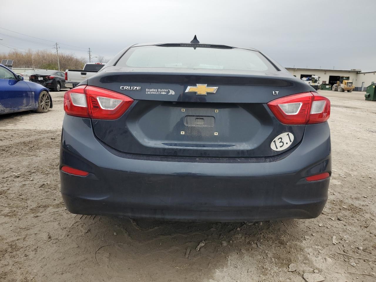 2016 Chevrolet Cruze - Image 6