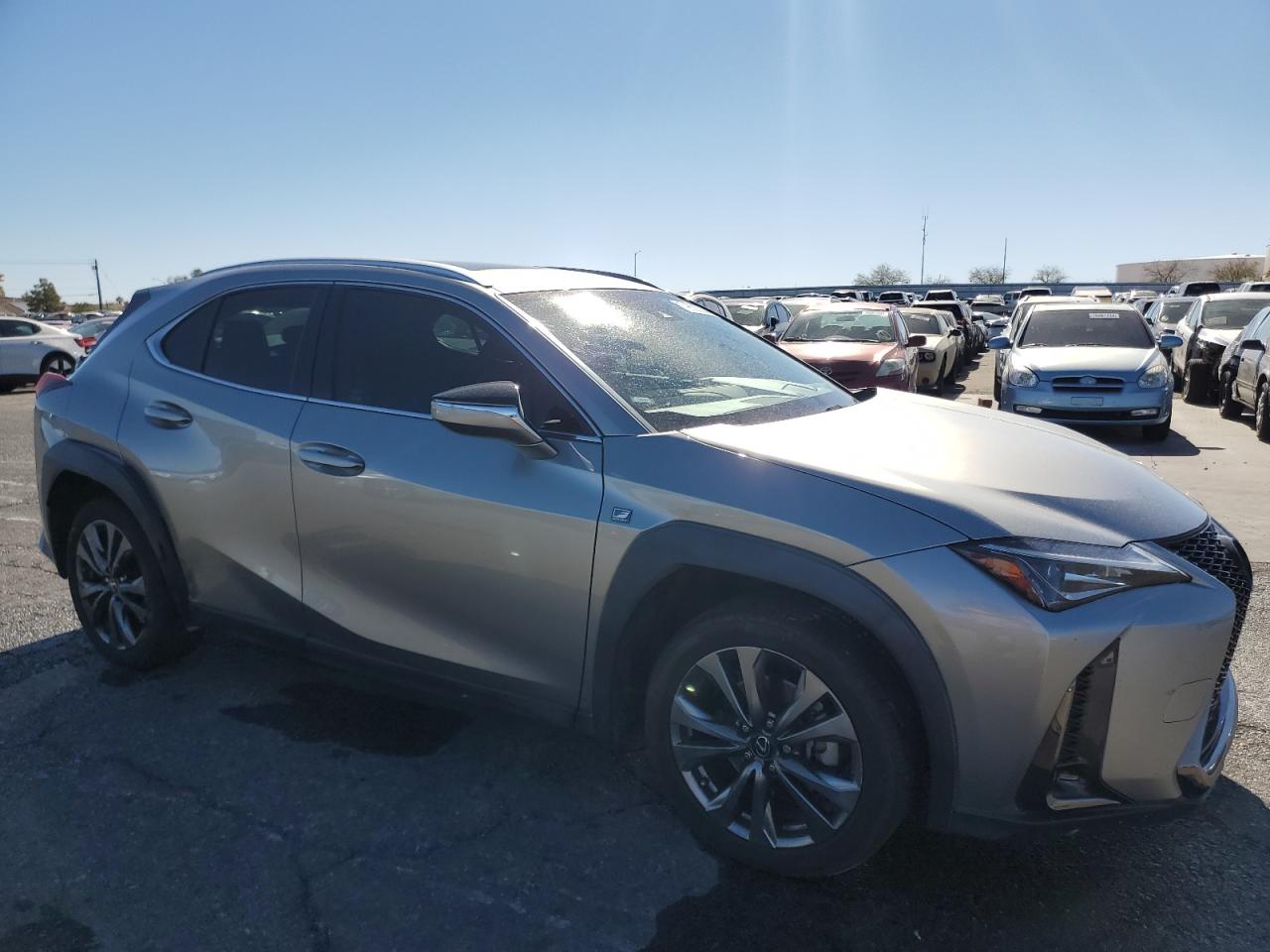 VIN JTHY3JBH8K2014897 2019 LEXUS UX 200 no.4