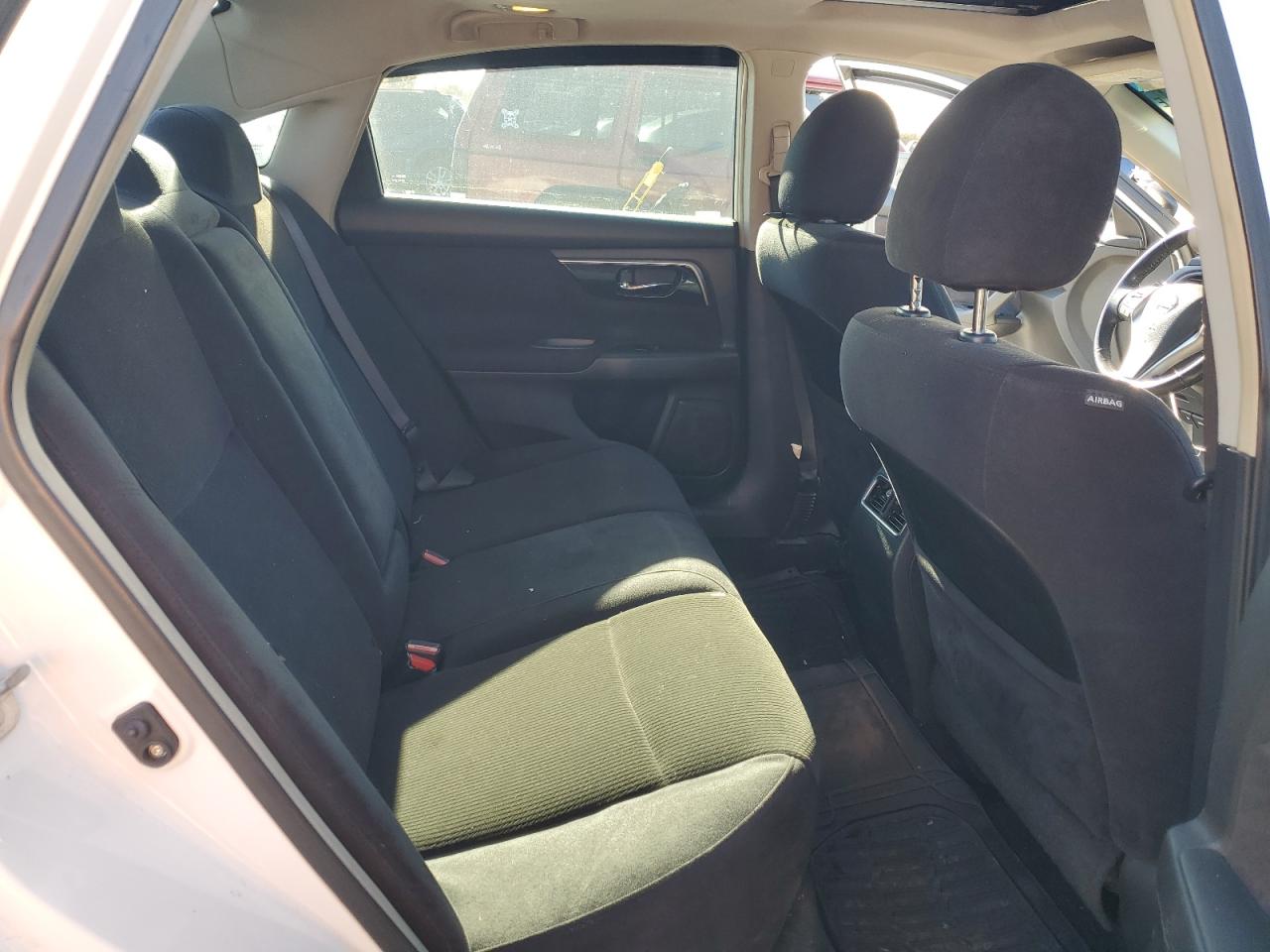2013 Nissan Altima - Image 10