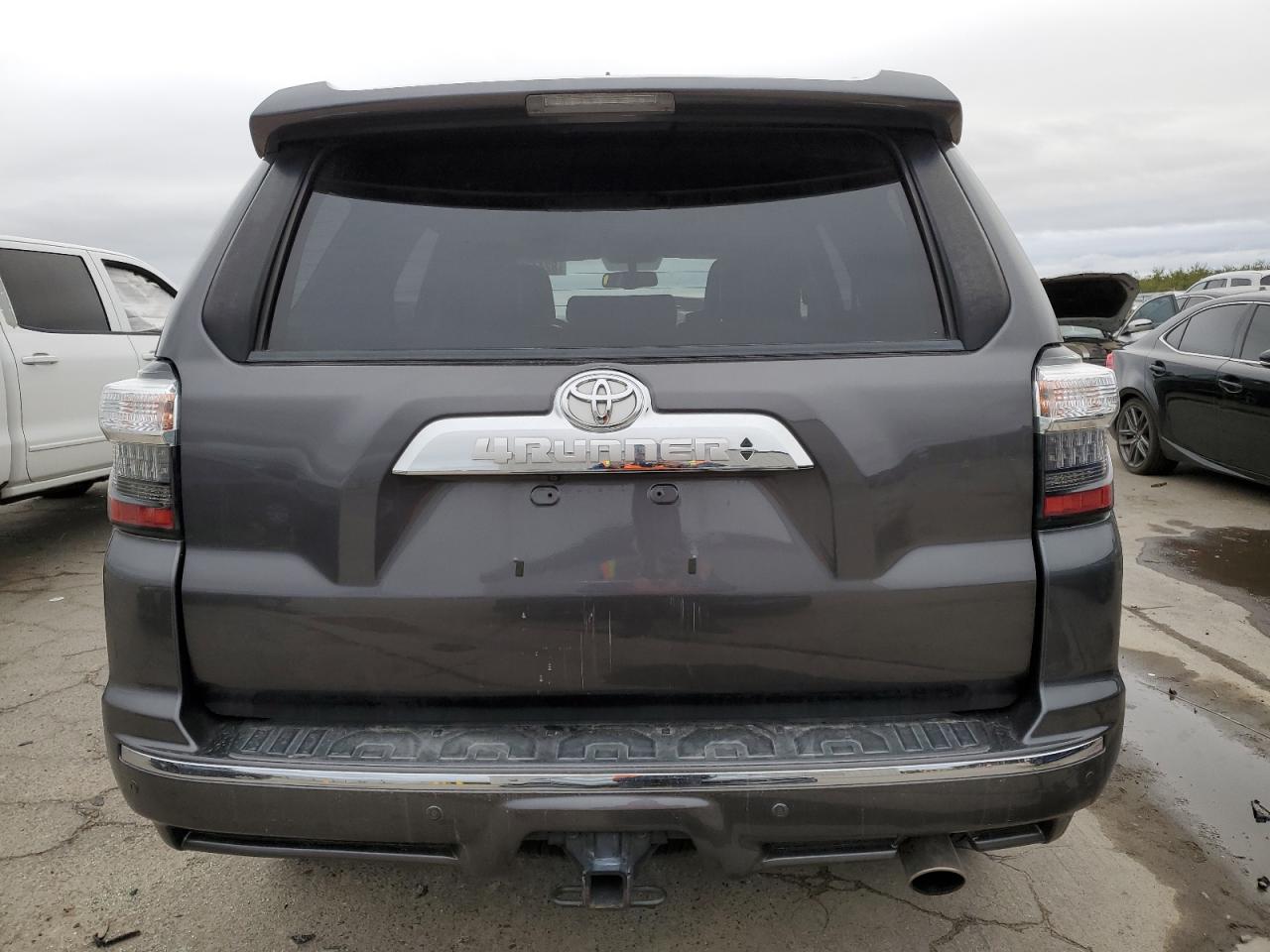 2019 Toyota 4Runner Sr5 VIN: JTEBU5JR2K5671887 Lot: 82477134