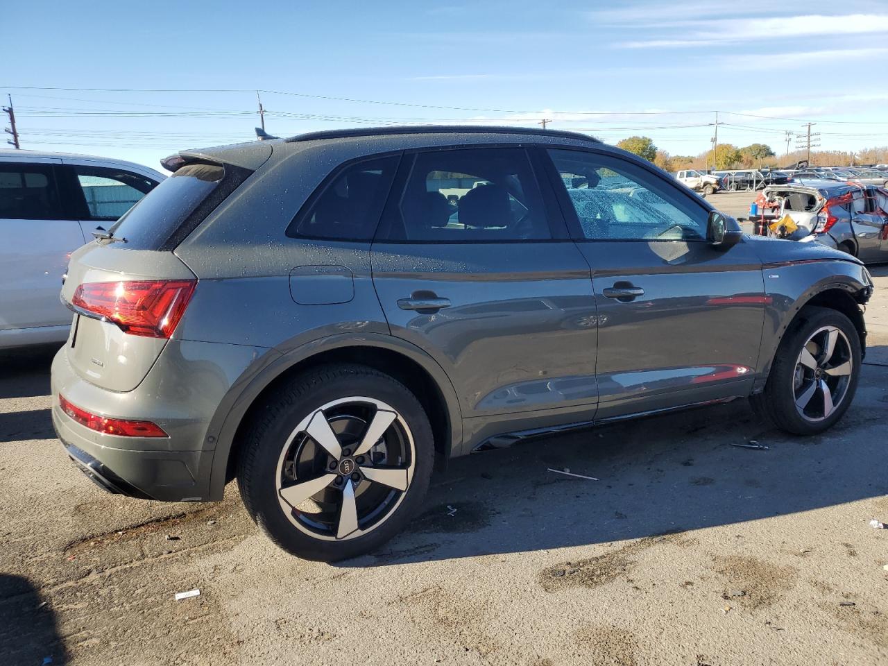 2023 Audi Q5 - Image 3