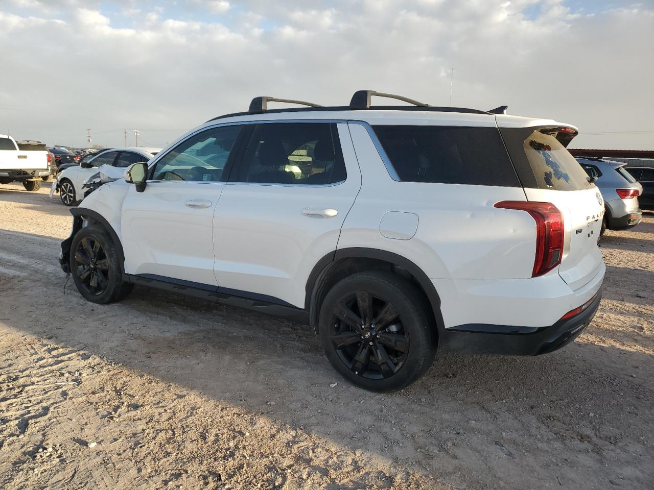 2024 Hyundai Palisade - Image 2