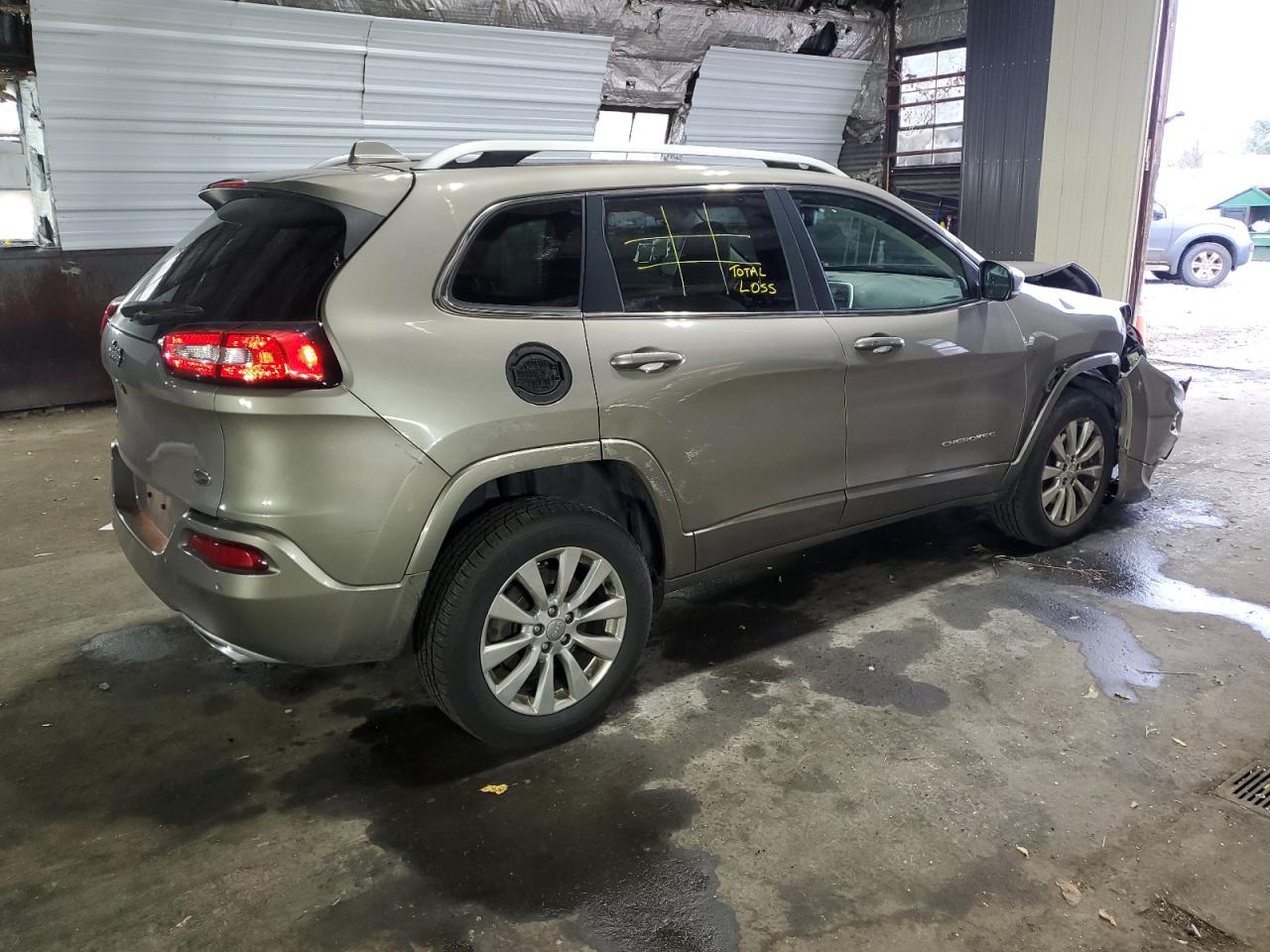 2017 Jeep Cherokee - Image 3