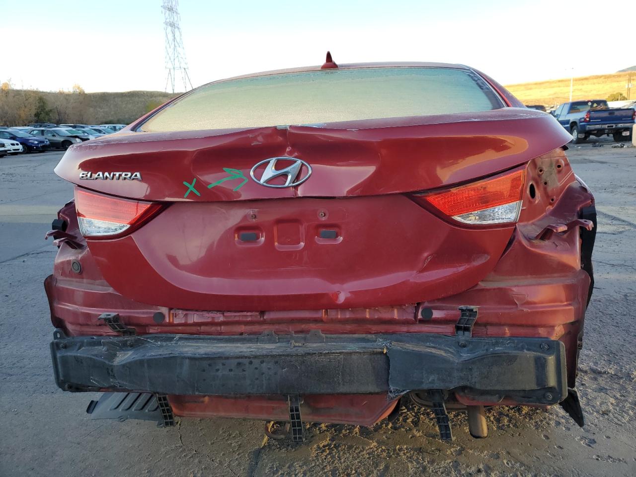 2013 Hyundai Elantra - Image 6