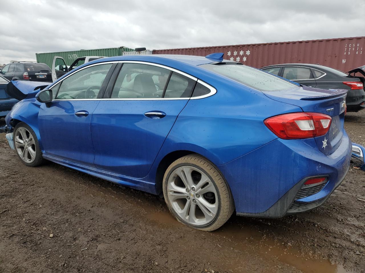 2017 Chevrolet Cruze - Image 2