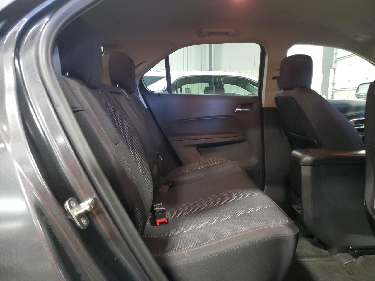 2017 Chevrolet Equinox - Image 11