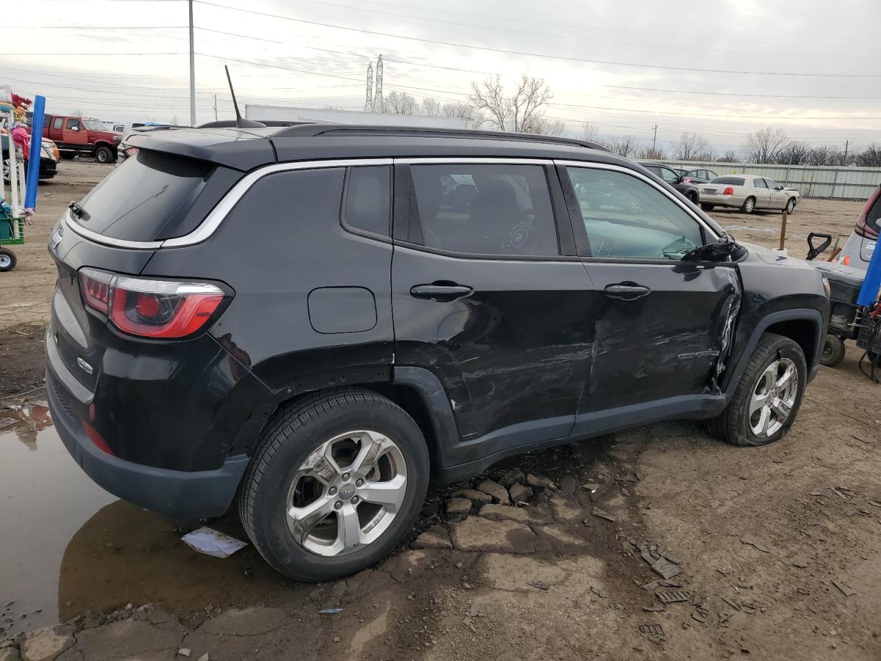 2018 Jeep Compass - Image 3