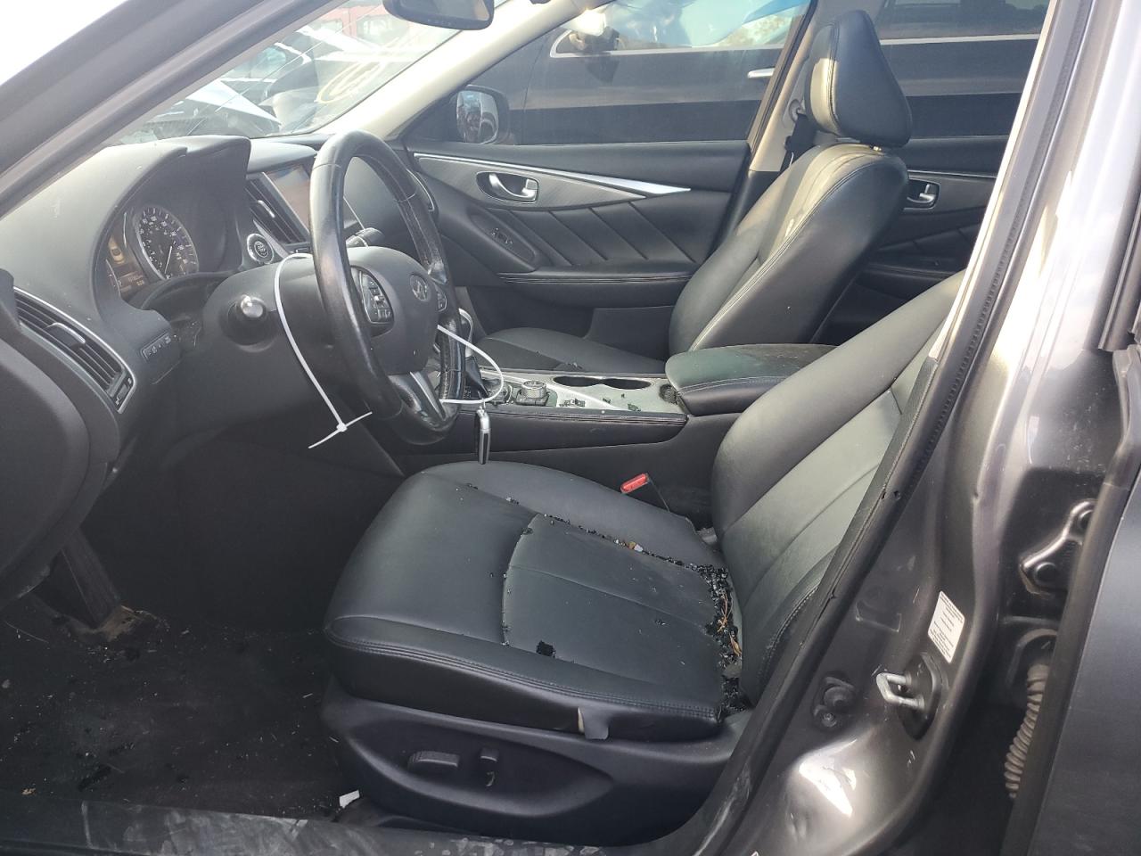 2015 Infiniti Q50 - Image 7