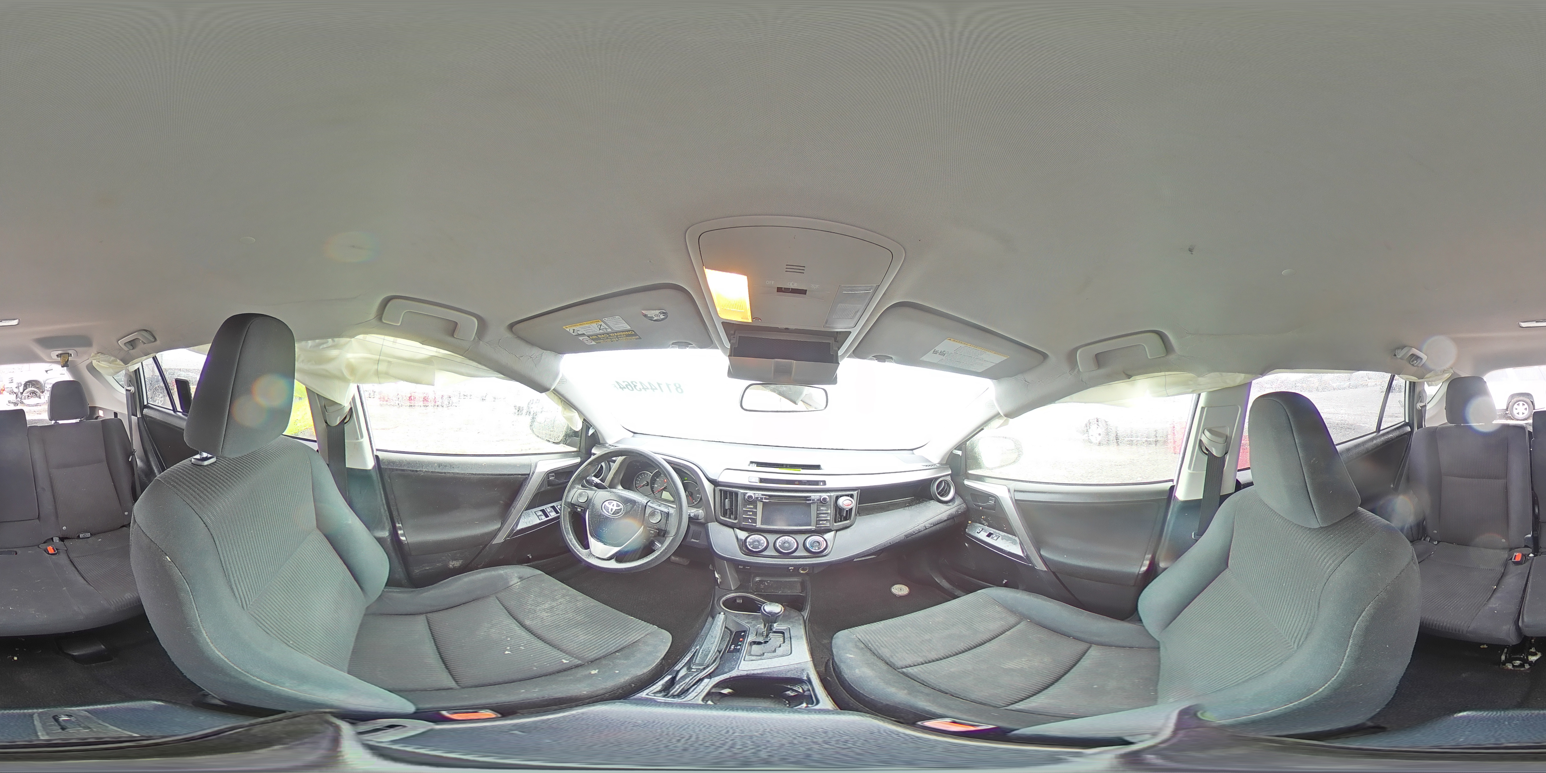 2016 Toyota RAV 4 - Image 14