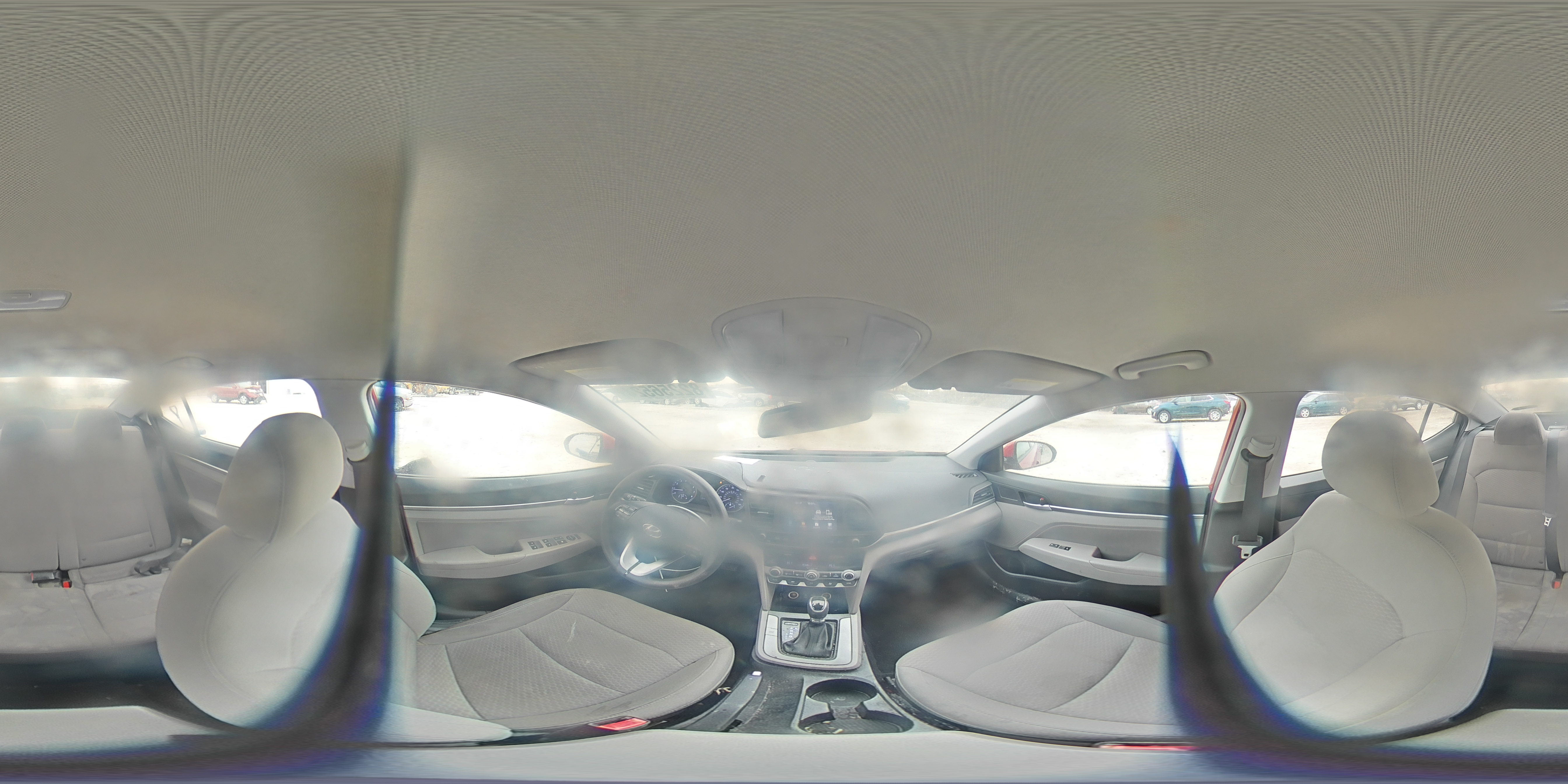 2020 Hyundai Elantra - Image 12