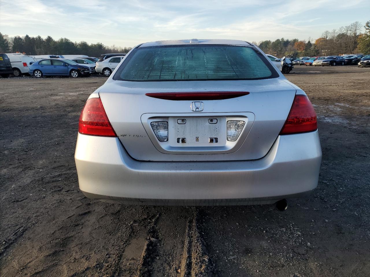 2007 Honda Accord Ex VIN: 1HGCM567X7A129727 Lot: 82253974