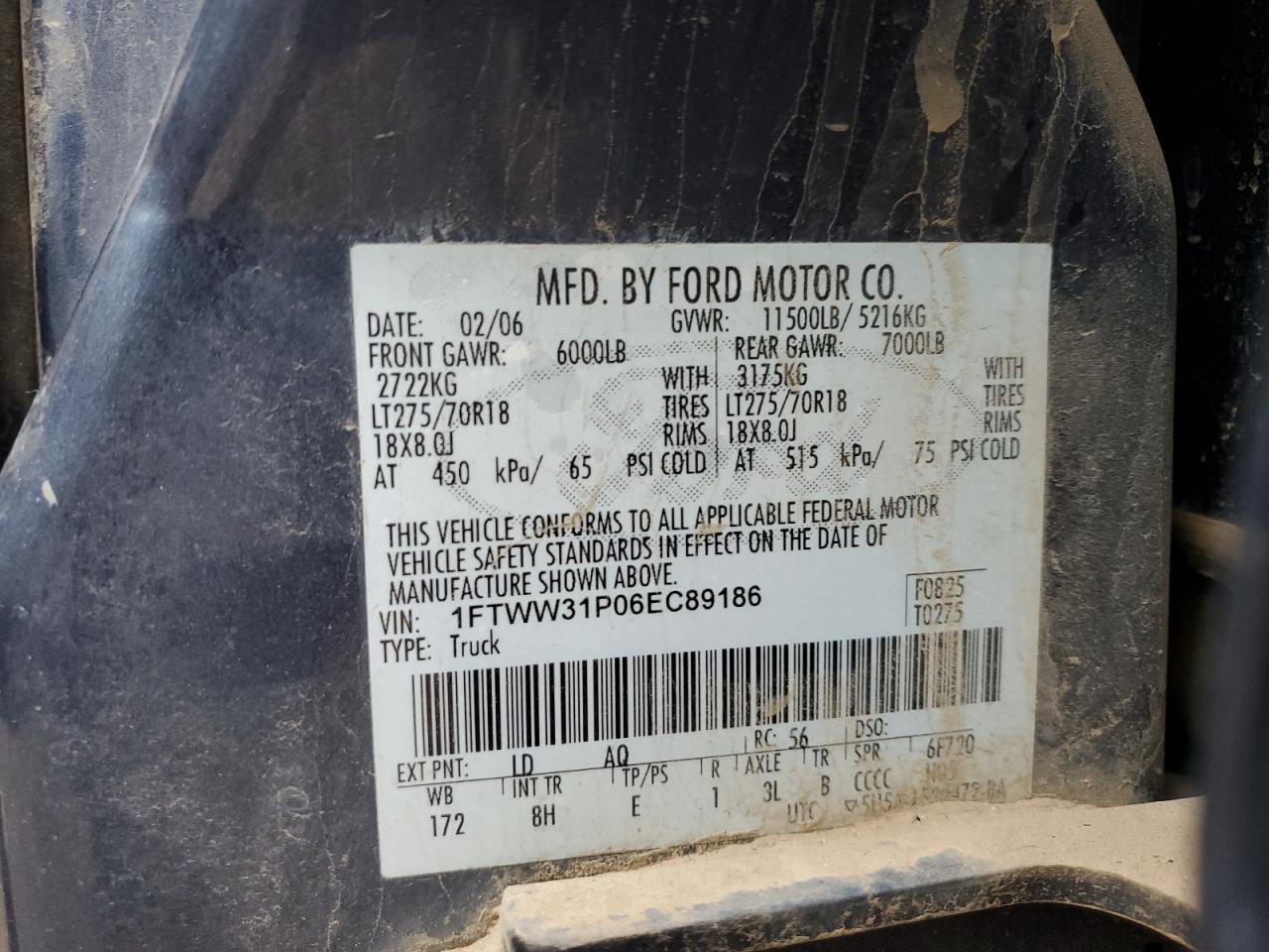 2006 Ford F350 - Image 12
