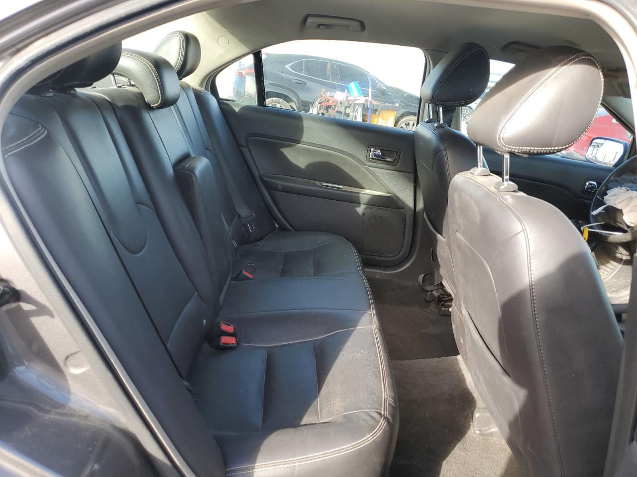 2012 Ford Fusion - Image 10