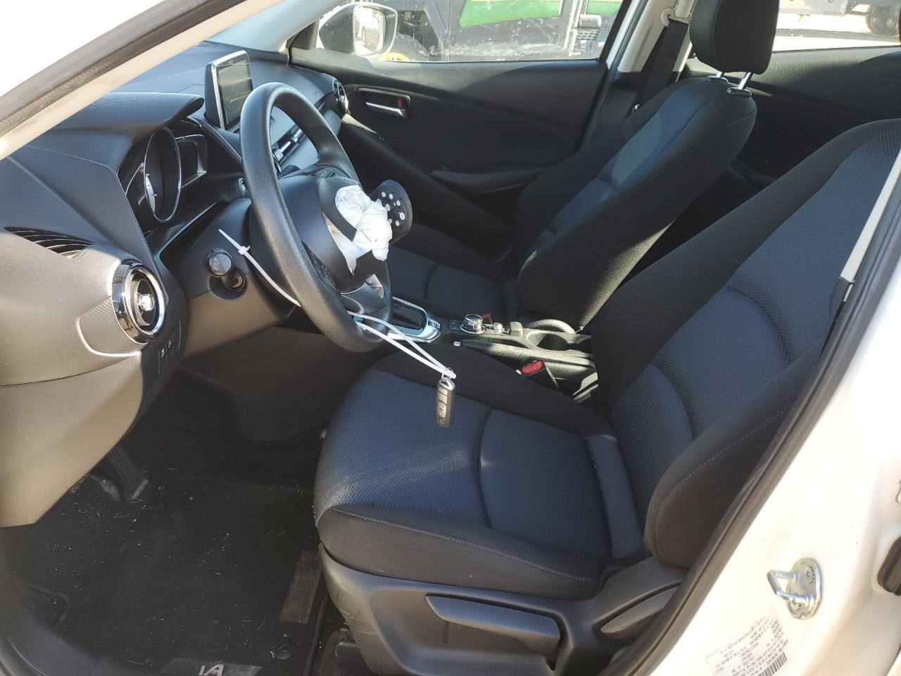 2016 Scion iA - Image 7